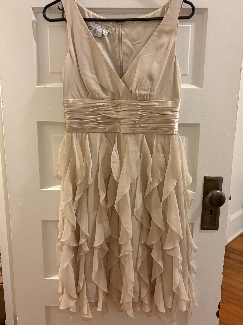 Maggy London Champagne Ruffle 100% Silk V-Neck Cocktail Dress